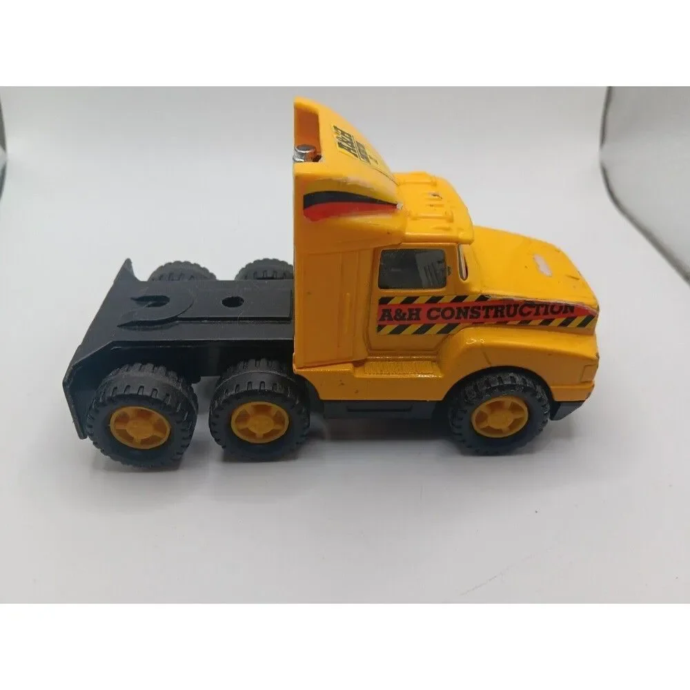 Lot Of 4 Toy Truck Cabs 3 Vintage TONKA TRUCK Cabs For Semi + 1989 Remco Truck